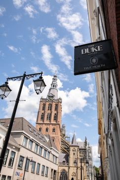 The Duke Hotel - overnachting in twee suites voor totaal 4 personen